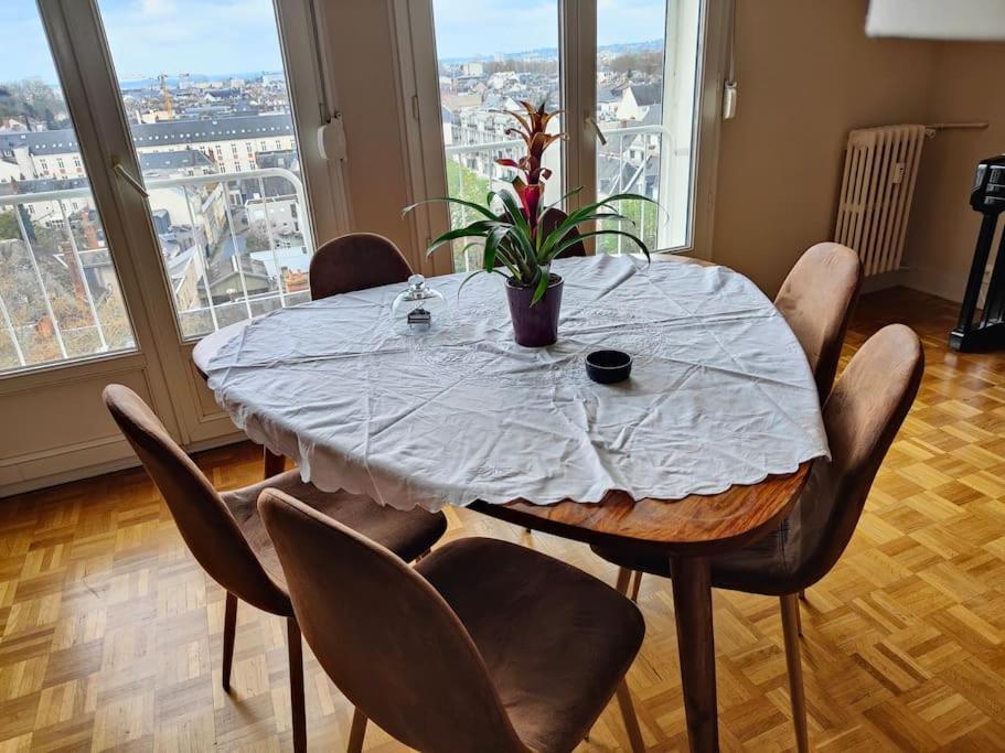 Superbe Appartement Lumineux Avec Vue Imprenable Tours Eksteriør billede
